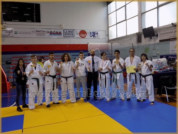 ΜΕΤΑΛΛΙΑ ΚΑΙ ΔΙΑΚΡΙΣΕΙΣ ΓΙΑ ΤΟΥΣ BUDOKAI FIGHTERS ΚΑΛΑΜΠΑΚΑΣ ΣΤΟ ΚΥΠΕΛΛΟ ΕΛΛΑΔΟΣ BUDOKAI 2017