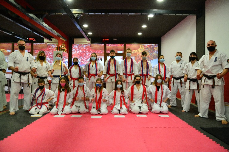 PAPAPOULIOS BUDOKAI FIGHTERS CLUB: ΟΛΟΚΛΗΡΩΘΗΚΑΝ ΕΠΙΤΥΧΩΣ ΟΙ ΕΞΕΤΑΣΕΙΣ ΕΓΧΡΩΜΩΝ ΖΩΝΩΝ (ΜΕΡΟΣ 3)