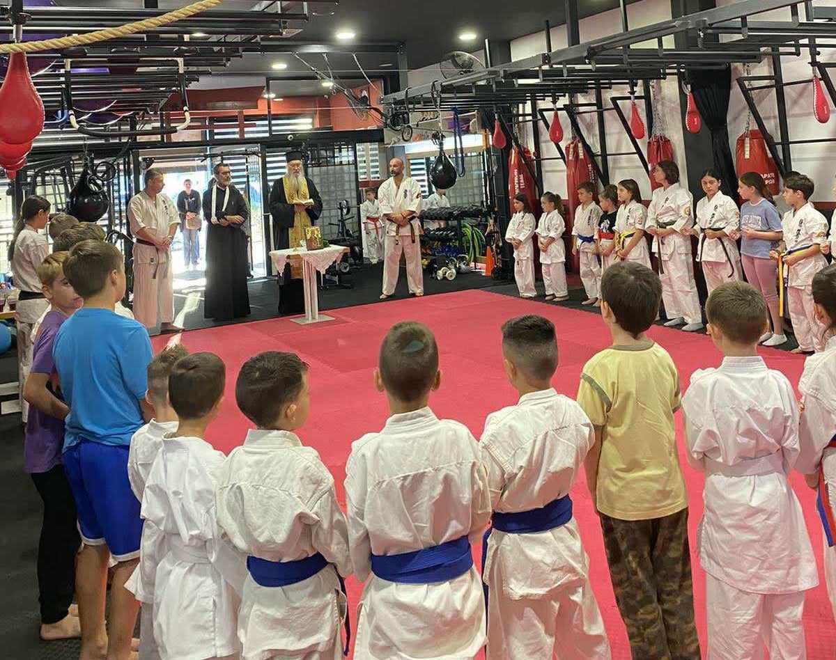 PAPAPOULIOS Budokai Fighters Club | Τελέσθηκε ο καθιερωμένος αγιασμός στο dojo Τρικάλων